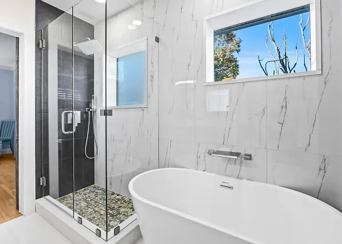 Sunset Splash Holiday home