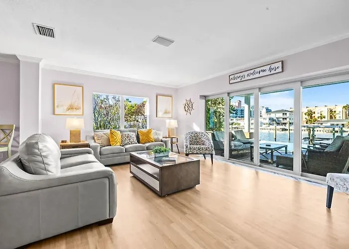 Sunset Splash Holiday home *
